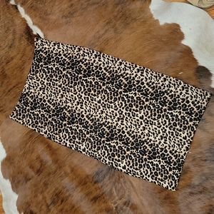 Ladies stretchy leopard skirt